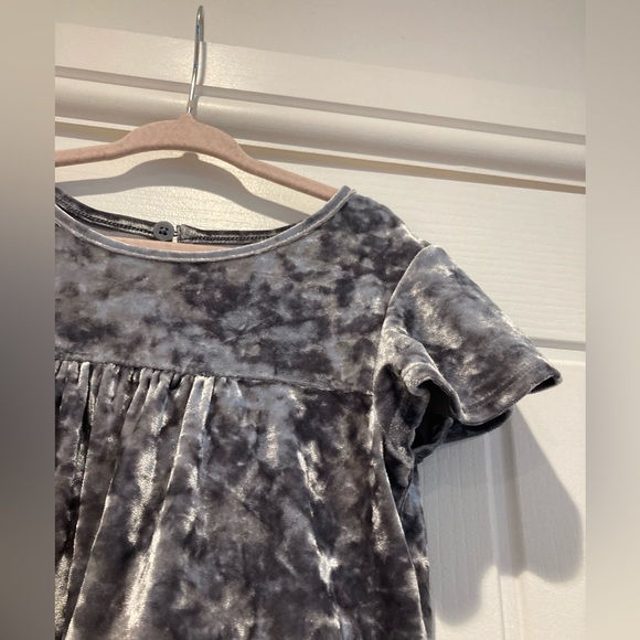 Cat & Jack silver grey velour tiered dress girls age 5 years - Picture 3 of 6